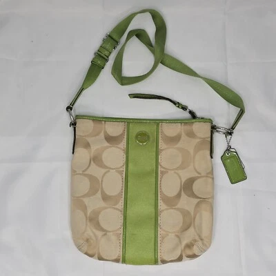 Винтажная спортивная сумка через плечо Y2K Coach 29561E в полоску лайм узкая большая - Изображение 1 из 4