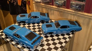 ERTL 1970 BOSS MUSTANG 429 SCALE 1:18 DIECAST (((NO WHEELS))) W/BOX - Picture 1 of 1