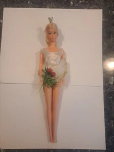 Vintage Ballerina Barbie 1976 #9093 Original With Flowers - Picture 1 of 12