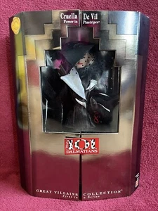 Muñeca Barbie #16295 - Cruella DeVil Power a Rayas Disney Edición de Coleccionista, En Caja Libre - Imagen 1 de 4