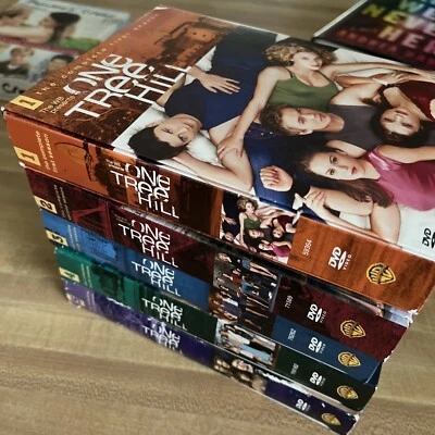 One Tree Hill: Series set 1-5 Seasons 1 2 3 4 5 Lot Authentic - Image 1 of 3
