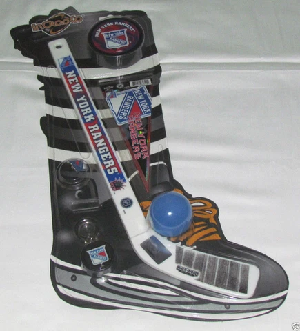 NEW YORK RANGERS Gift Set HOCKEY PUCK / PIN / KEYCHAIN / MINI-STICK /MINI-PENANT Cover