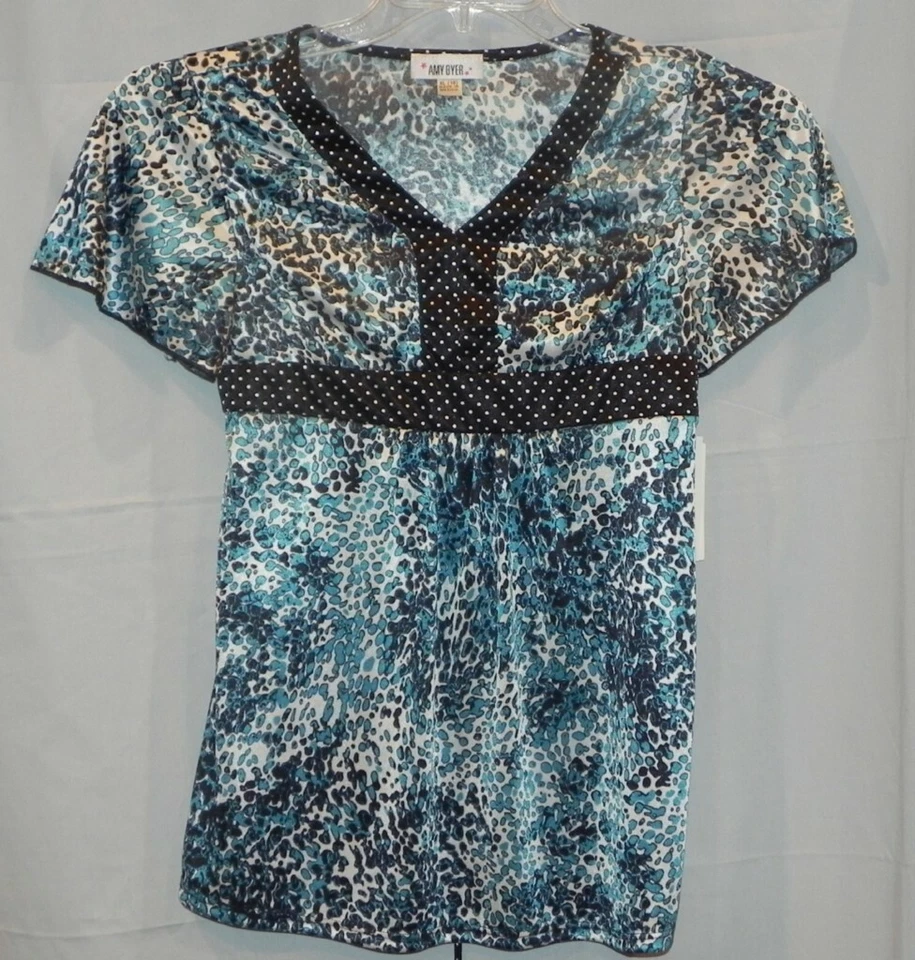 NUEVO CON ETIQUETAS - Top estampado azul/negro/blanco cintura imperio para niñas - XL Foto 1 de 1