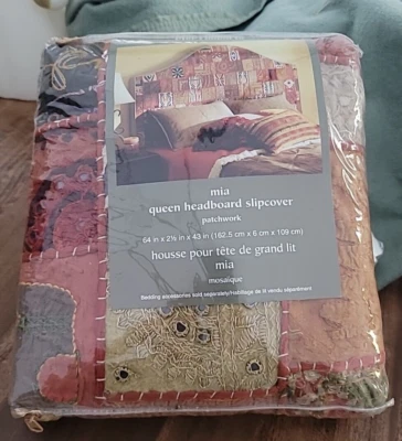 Mia Queen Cabecero Slipcover Queen Patchwork 64" x 2 1/2" x 43" Foto 1 de 4