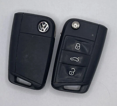 GENUINE VOLKSWAGEN 3 BUTTON REMOTE FLIP KEY FOB POLO GOLF ETC TESTED 5G6959752Q - Image 1 of 4