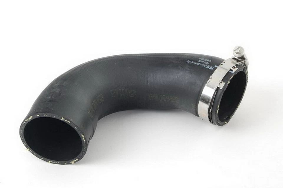 NUEVO AUDI A3 8V CARGA DERECHA ENFRIADOR DE AIRE MANGUERA DE PRESIÓN 5Q0145834 OEM Foto 1 de 1