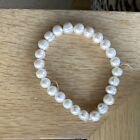 Cream Freshwater 8mm elasticated pearl bracelet - selling for beads as faulty