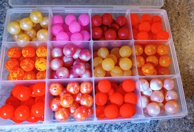 MAD RIVER DUBBING COMPANY NEW FOR FALL 2025 14MM 12 COLOR KING SALMON SUPER BEAD ASSORTMENT BOX