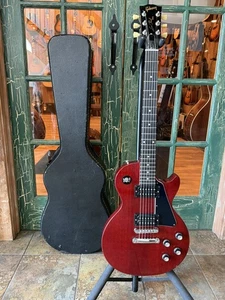 2011 Gibson Les Paul Special Electric Guitar HH in Heritage Cherry Red  w Case - Picture 1 of 22