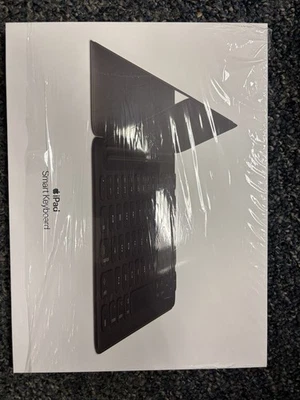 Apple Smart Keyboard for iPad(7th/8th/9th gen), iPad Air(3rd gen)&10.5iniPad Pro - Image 1 of 2