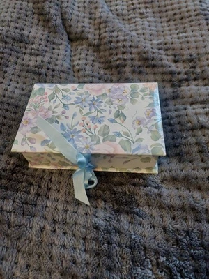 Geschenkbox Aschenbecher mit 2 Feuerzeugen, Glas - Bild 1 von 4