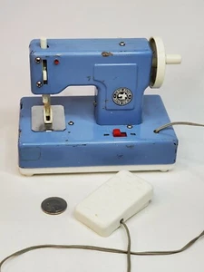 Vintage Blue White Small Sewing Machine Battery Operated Hand Crank Toy - Picture 1 of 20