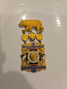 KNIGHTS TEMPLAR KT GRAND ENCAMPMENT 1904 Kentucky FRATERNAL BADGE MEDAL - Picture 1 of 5
