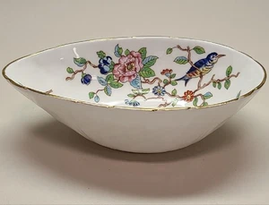 Cuenco con forma de huevo de porcelana de hueso Ansley Pembroke - Imagen 1 de 1