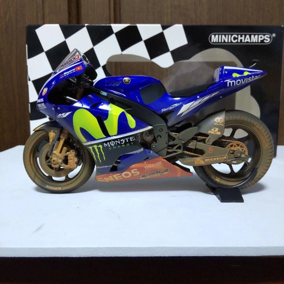 Yamaha YZRM1 MotoGP 1/12 Minichamps Maverick Vinales Used - Image 1 of 4