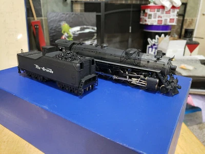 HO PFM Pacific Fast Mail Crown Western D&RGW 4-8-4 M-64 #1704 - Image 1 of 4