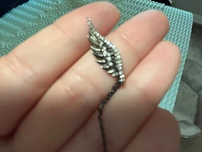 Collar Disney Ala Maléfica Negro Joyas  Foto 1 de 4