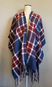 Marcus Adler Womens Red White And Blue Plaid Poncho Cardigan One Size NEW - Foto 1 di 3