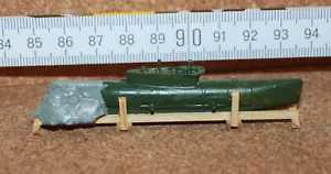 Deutsches U-Boot Seehund mit Plane verlastet zum Transport Modell Spur N - 1:160 - Bild 1 von 3