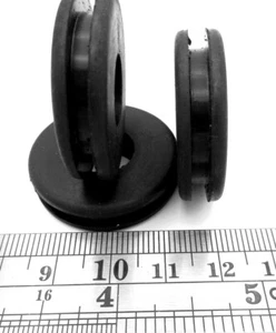 1"" Lochpassform - Gummitülle Kabelbuchse - für 1/8"" dickes Panel, hat 1/2"" ID - Bild 1 von 12
