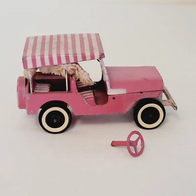 Vintage Willys Jeep Pink Cast Metal Toy Car ELVIS "Blue Hawaii" (see pics/ read) - Image 1 of 4
