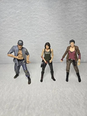 Lote de 3 figuras de acción de The Walking Dead McFarlane Toys Shane Maggie Carol 5" Foto 1 de 4