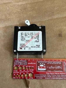 INTERRUPTOR CARLING 3XC62 10AMP 2 POLOS INTERRUPTOR - Imagen 1 de 4