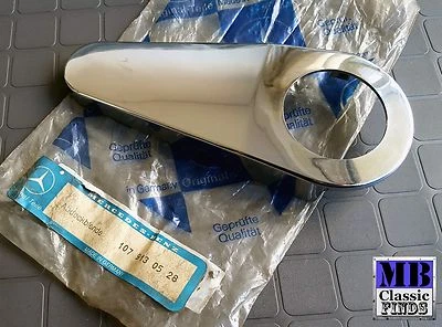 Mercedes Benz R107 SL 280 300 350 450 380 560 500SL seat hinge cover 1079130528  - Image 1 of 2