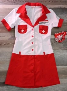 Dreamgirl Sexy Krankenschwester Halloween Kostüm Kleid, Strumpfband und Abzeichen Medium - Bild 1 von 8