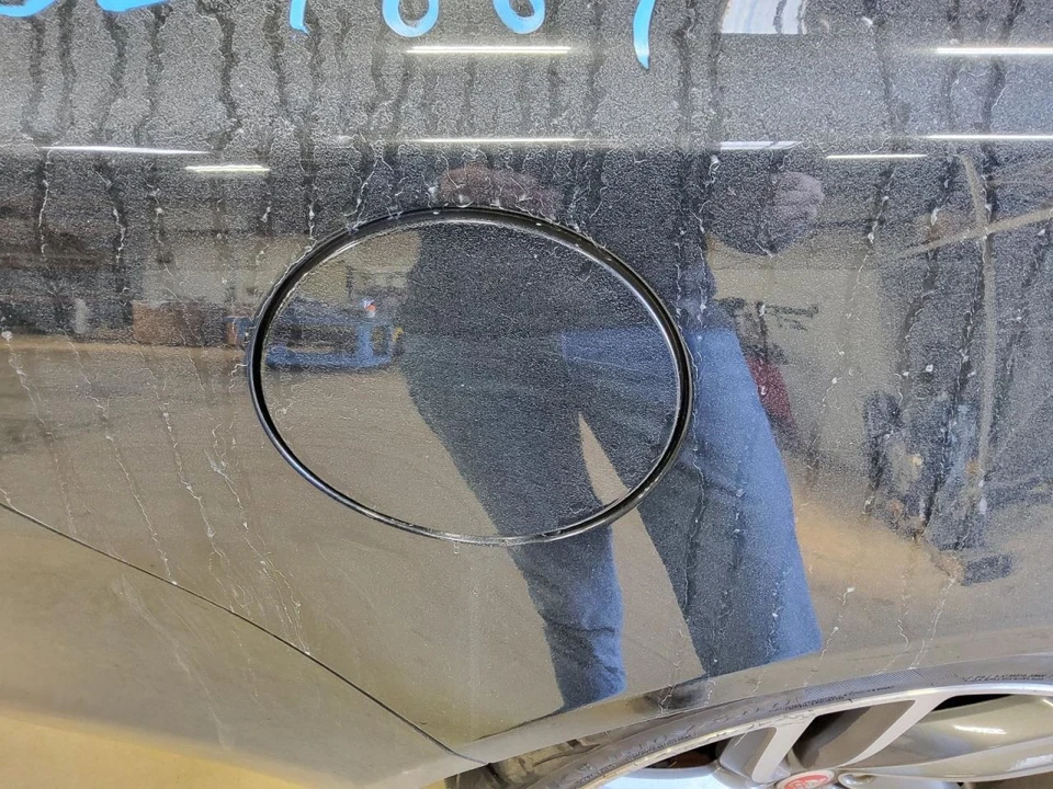 Jaguar XF        2017 Fuel Filler Door 408221 - Image 1 of 1