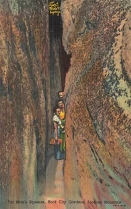 Postcard Fat Man's Squeeze Rock City Gardens Lookout Mountain Georgia GA - Picture 1 of 2