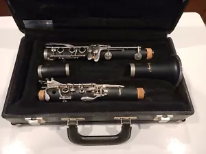 Armstroneg Student Bb Clarinet Body & Keys Excellent Condition! Needs new Pads! - Picture 1 of 8
