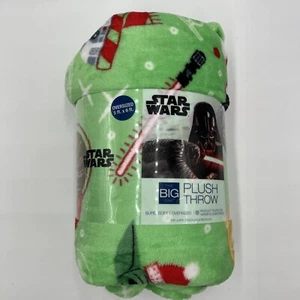 The Big One Supersoft Oversized Star Wars Holiday Green Throw 5ft x 6ft - Picture 1 of 5