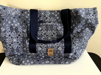 PINK Victoria's Secret Tote Bag-Reversible  to Navy Blue-1 Zip Pocket-NwT - Image 1 of 4