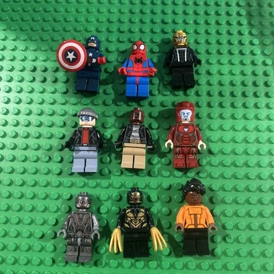 Lego Marvel Super Heroes Minifigures Lot and Accessories - Image 1 of 4