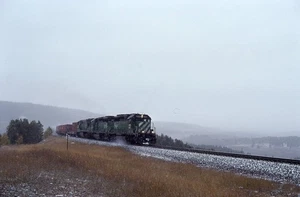 AN Original Slide BN Burlington Northern SD40-2 #7858+3 w/Train - Bison MT 1997 - Picture 1 of 1