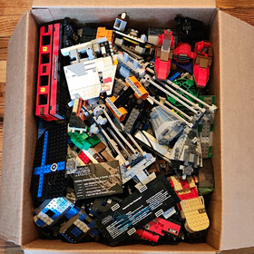 MASSIVE 23LBS LOT LEGO STARWARS + HARRY POTTER Partially Completed Sets *READ*