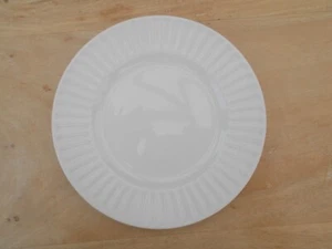 WEDGWOOD NIGHT and DAY 8.1 Inch Plate Fluted Exc. Condition - Picture 1 of 3