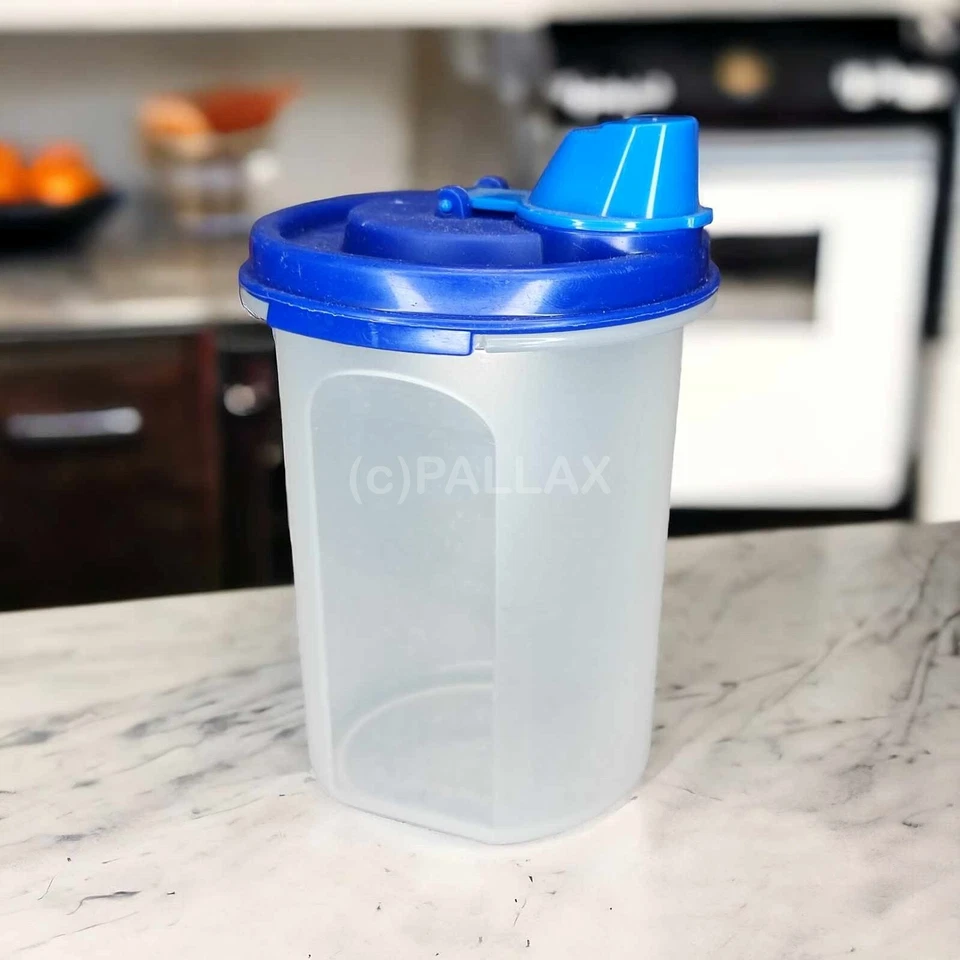 TUPPERWARE EIDGENOSSEN MILCHKÄNNCHEN 440 ML BLAU SONDERMODELL - Bild 1 von 2