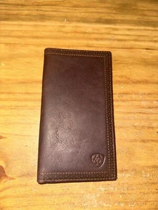 Ariat  Men’s Trifold Wallet - Foto 1 di 3