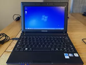 Samsung Notebook NP-N150, 10.1" - Fully tested and working - Picture 1 of 5