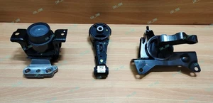 Genuine Engine Mounts For Suzuki XL7 1.5L Automatic Transmission 2019-2022 - Picture 1 of 9