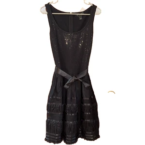 St. John Damengröße 4 schwarz Seide Abend Gürtel Cocktailkleid Pailletten - Bild 1 von 7