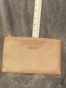 NEW BH Cosmetics Pretty in Pink Cosmetic Bag Rose Gold Travel Office Gym Zip HTF - Picture 1 of 7