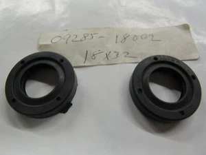 QTY 2 NEW OEM SUZUKI TC100 TC125 TS185 TS100 TM100 RM100 OIL SEAL 09285-18002 - Picture 1 of 2