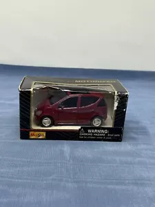 Maisto Trucks Die Cast 21020 Red Mercedes-Benz A Class ( Package Mistreatment) - Picture 1 of 14