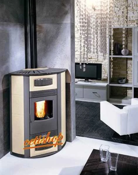 STUFA A PELLET AD ANGOLO ANSELMO COLA TERMO JUTTA 23 KW AVORIO Termostufa idro - Immagine 1 di 1