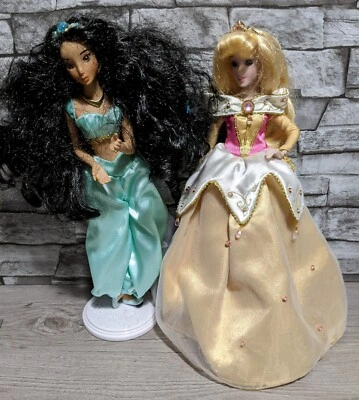 Llave de latón Disney Princesa Jazmín y Aurora 14" Muñecas de recuerdo Bella Durmiente Foto 1 de 4
