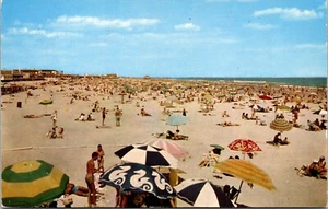 Bathing Beach sunbathers Wildwood By the Sea New Jersey Postcard - Picture 1 of 2