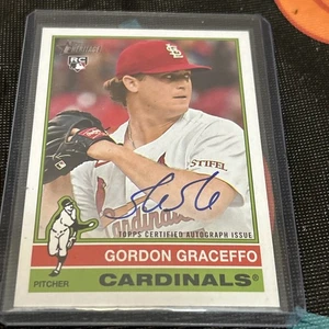 2025 Topps Heritage Real One Autogramm #ROA-GG Gordon Graceffo RC SP - Bild 1 von 3
